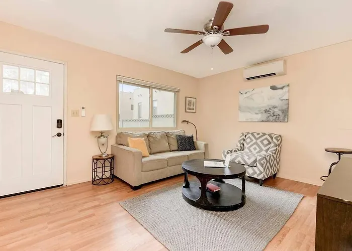 Casa Amore -2Br- Free Driveway Parking For 3 Cars